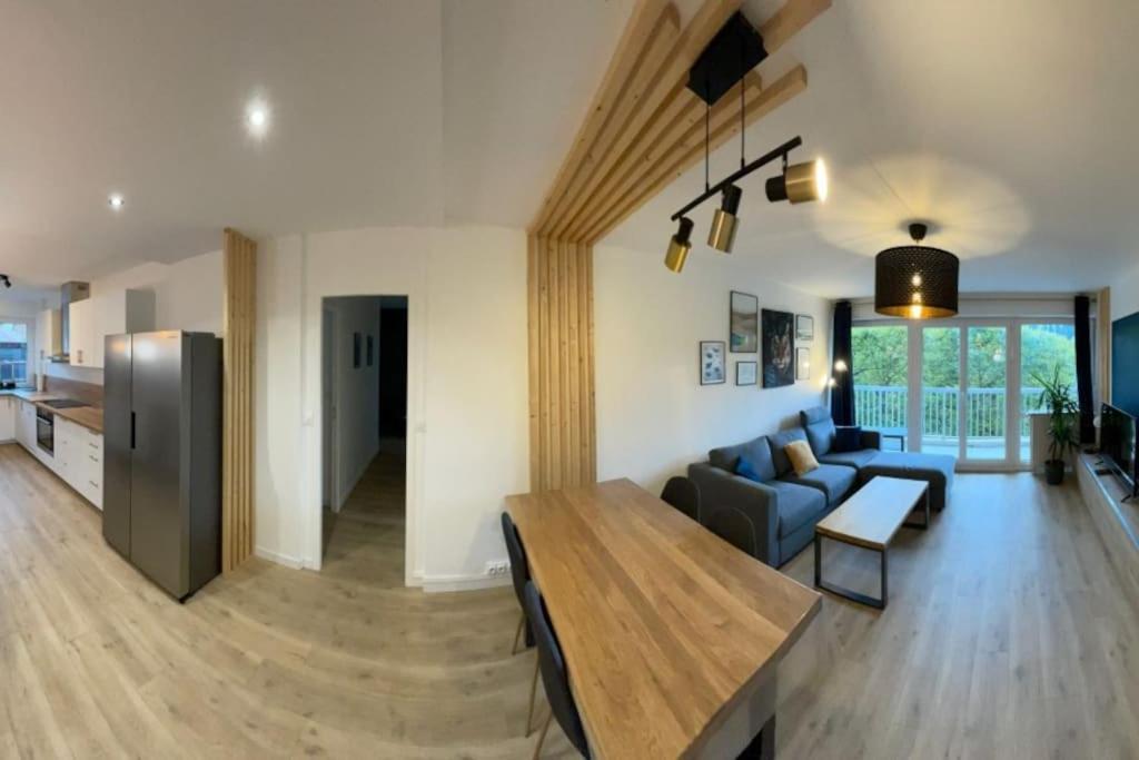 Blue Iro, Lumineux, 4 Chambres, Balcon, 105M2 圣艾蒂安 外观 照片