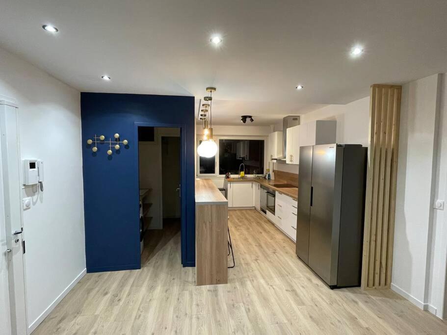 Blue Iro, Lumineux, 4 Chambres, Balcon, 105M2 圣艾蒂安 外观 照片